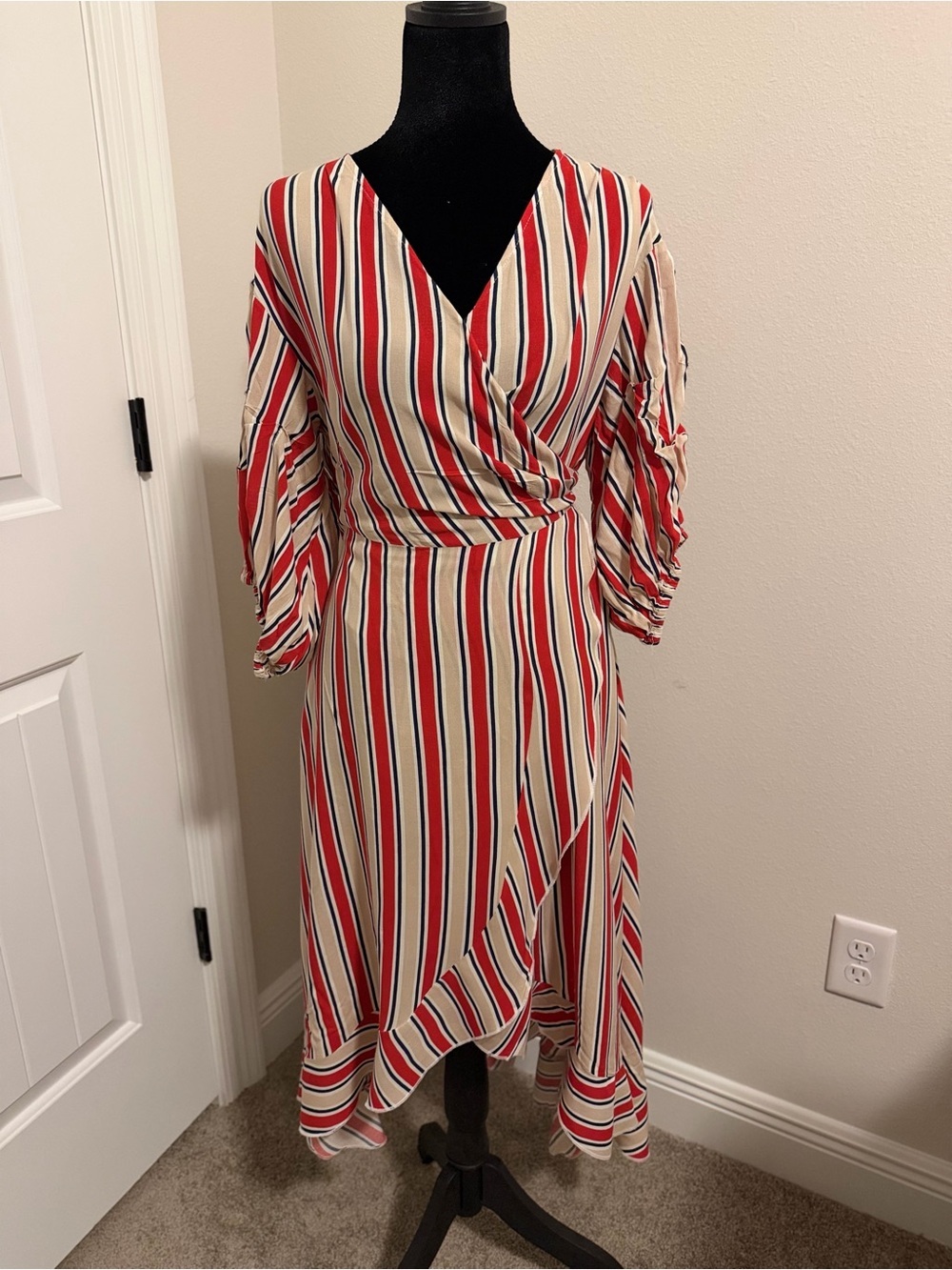 Umgee Red and Cream Striped Wrap Midi Dress with Puff Sleeves - Picture 2 of 10
